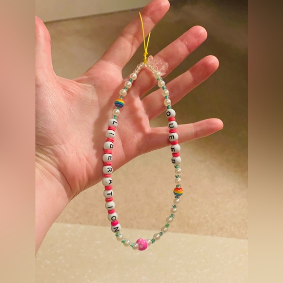 🌈 Phone String! Pride Edition! 🌈 - Picture 4 of 4